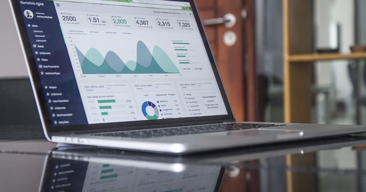 AI SEO tools comparison dashboard showing analytics data and search optimization metrics