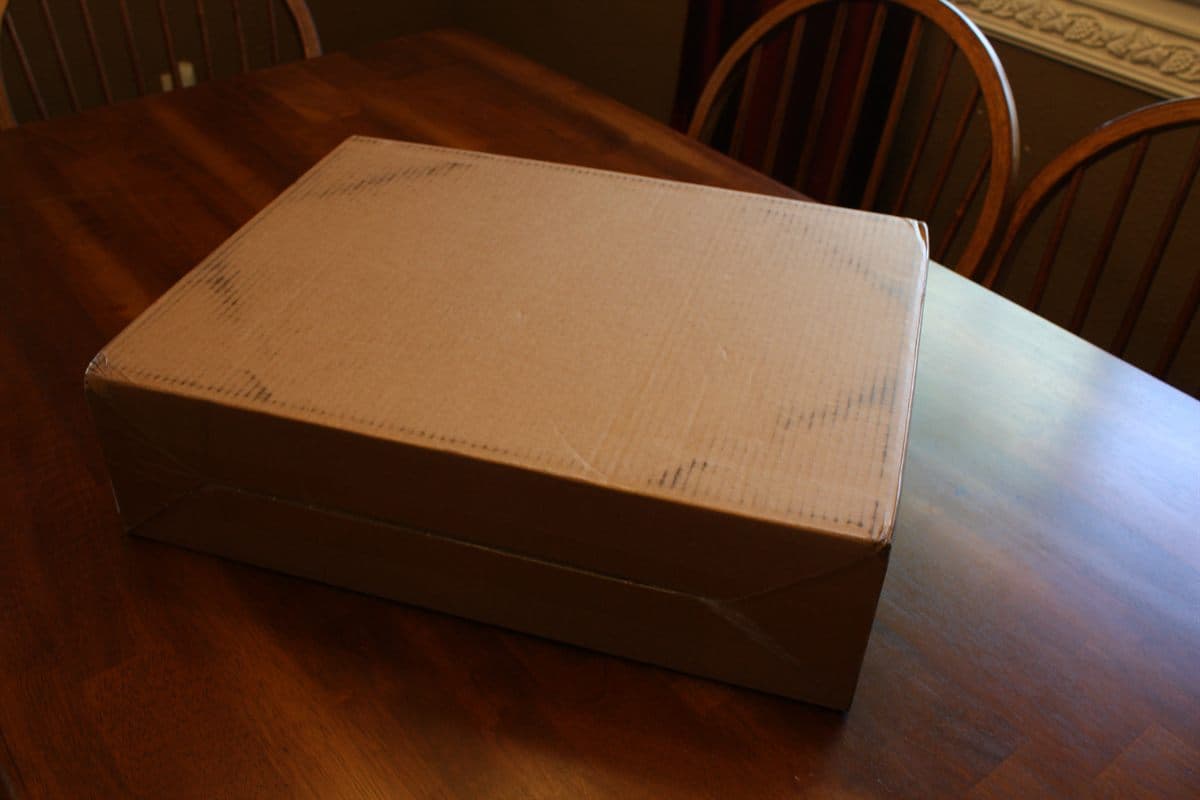 Fulfillment box representing the shipping and post-click trust signals that support chatgpt shopping seo