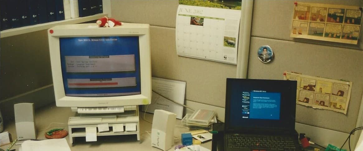 Team laptop workflow for google ai mode seo planning and citation mapping