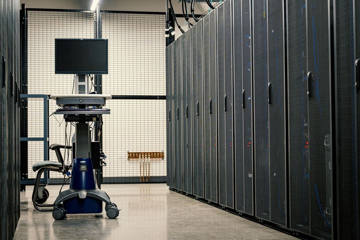 Server room used to explain oai searchbot robots.txt crawl access for ChatGPT search